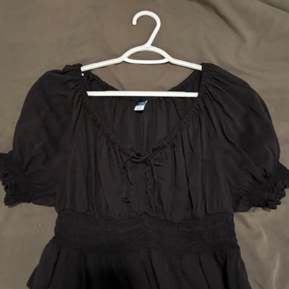 Old Navy Petite Black Peplum Top - Picture 4 of 4